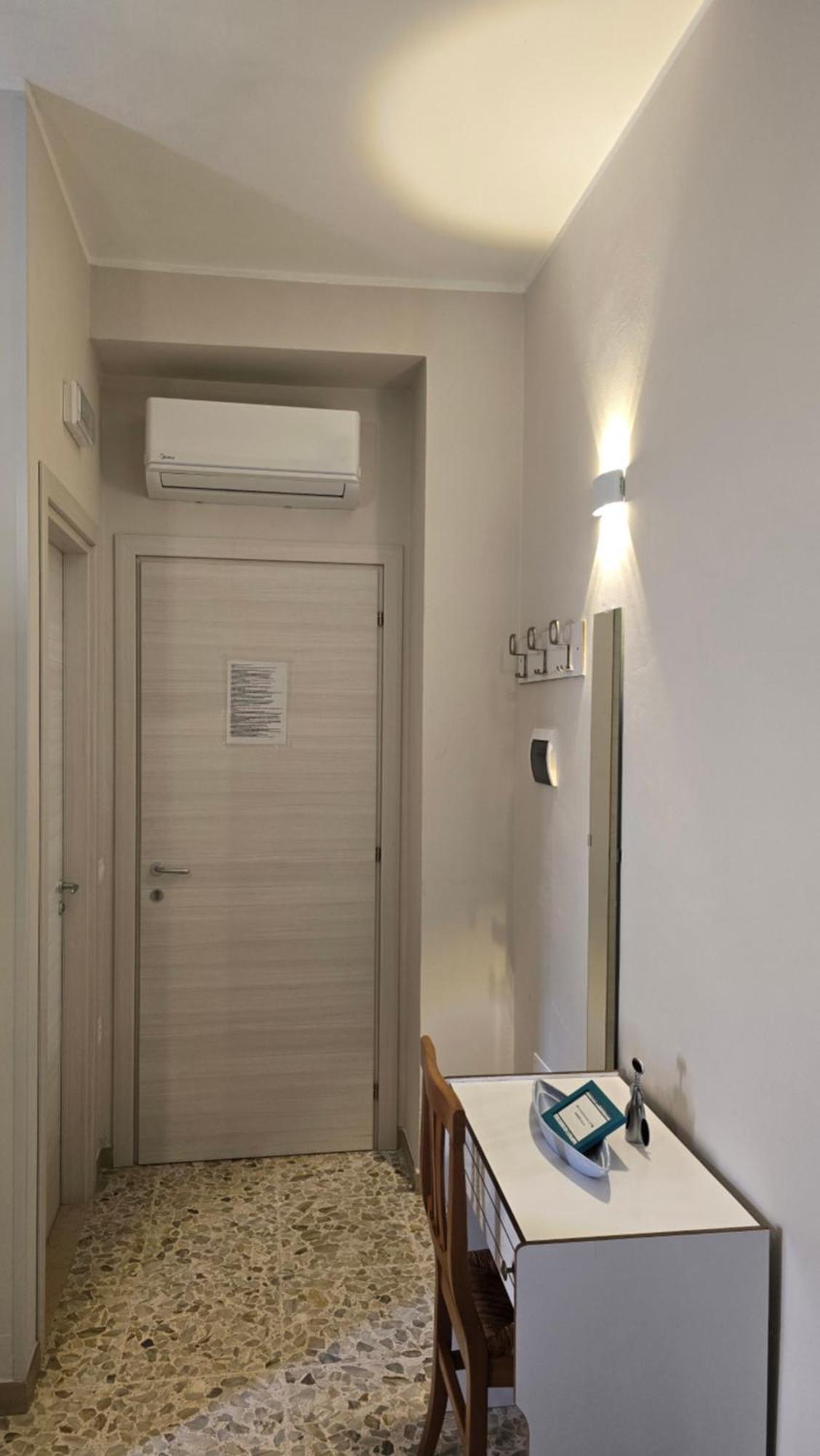 프라이아 아 마레 Ad Un Passo Dal Mare B&B 외부 사진