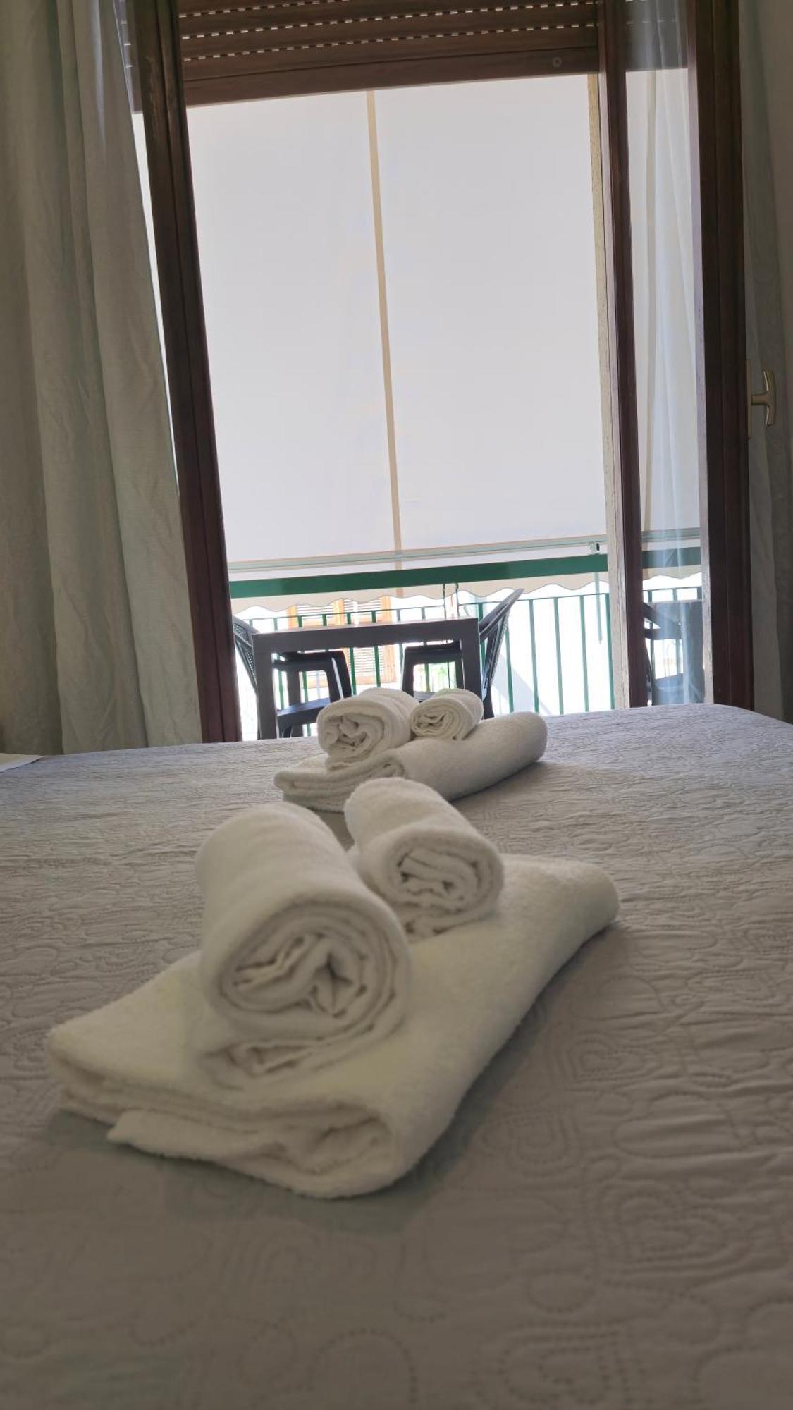 프라이아 아 마레 Ad Un Passo Dal Mare B&B 외부 사진